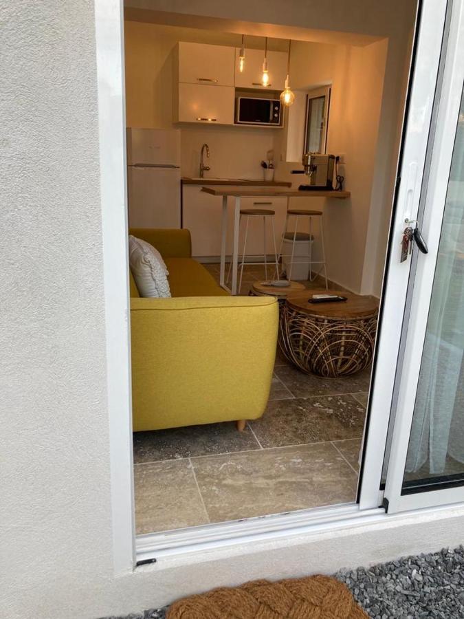 Charmant Studio Dans Villa - Parking - Jardin La Seyne-sur-Mer Eksteriør billede